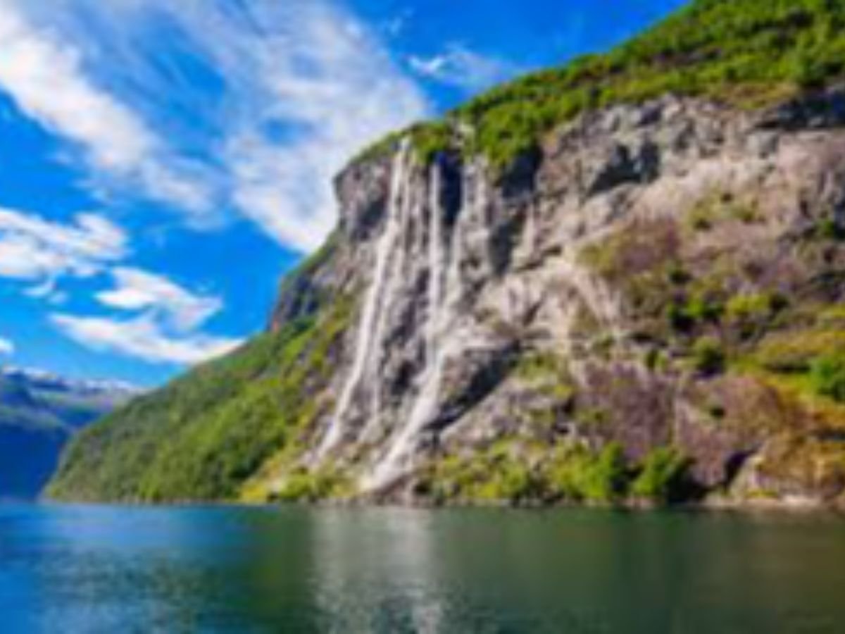 shubsree's tweet image. Tour Idea of the day : 
Gangtok, Pelling Tour 5 Night 6 Days Tour : Mesmerizing experience one can never forget, This is the best time to visit as lakes will be snow free and higher up will still have snow. 
DM for details
#gangtok #pelling #nathula #jhakrifalls #sangulake