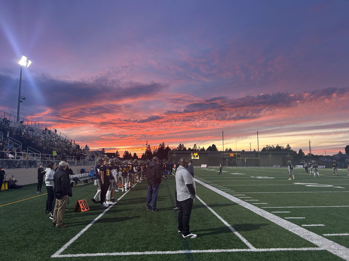 GradyGloverSWX's tweet photo. Hard to beat this view and some Thursday night football 🏈 

Ferris &amp; Mead battling it out, highlights tonight at 11! @KHQLocalNews @SWXLocalSports https://t.co/v4K4WvcrZ6