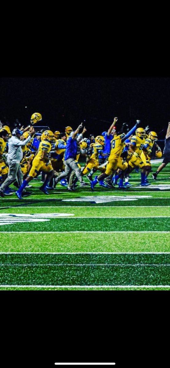larrybenavidez7's tweet image. Oct 2nd, 2022.  The class of 2023 Lancers defeating Sierra Canyon in overtime.   Best game I’ve seen in awhile.  @AmatFootball  these boys were quite good. Great memories #respectthepast