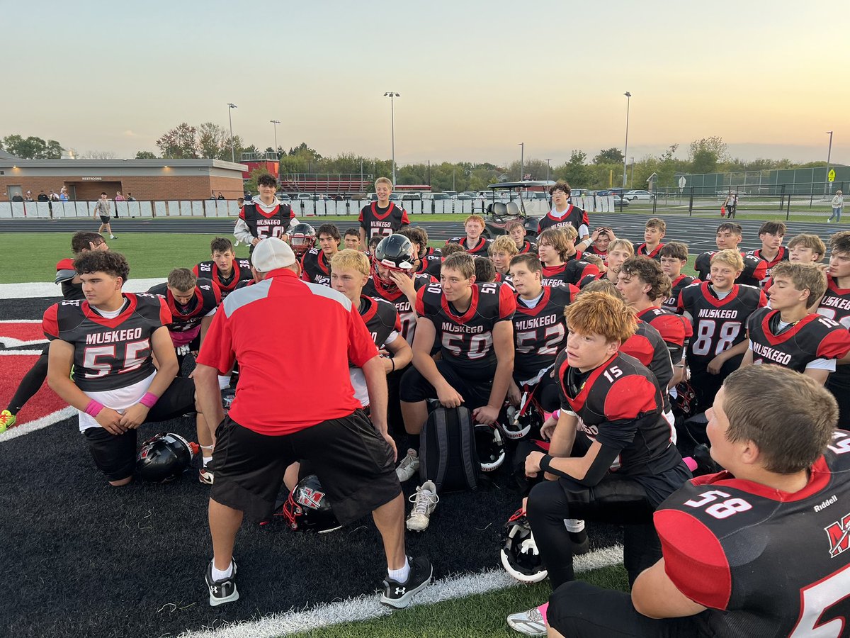 MHSWarriorsFFB's tweet photo. Dominated the LOS tonight. 
Ran hard. Ran often. 

W for the Red Squad vs our Friends from Wales. 🏈 

49-13. 

#SetTheTone #ToneSet https://t.co/ihwzcBCMZP