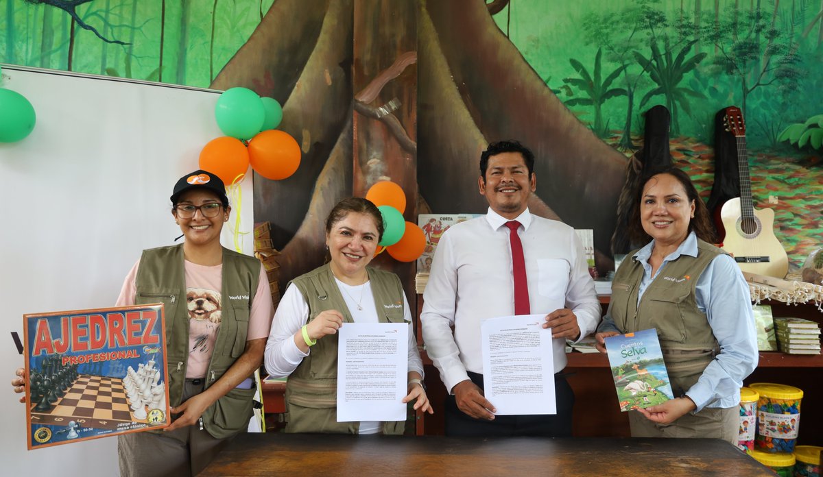 En Santa Rosa de Loreto abrimos un nuevo espacio donde niñas y niños pueden aprender jugando, leer más y hasta practicar ajedrez.

Invertir en la niñez es invertir en el presente y el futuro del Perú.

#NiñezQueInspira #WorldVisionPerú