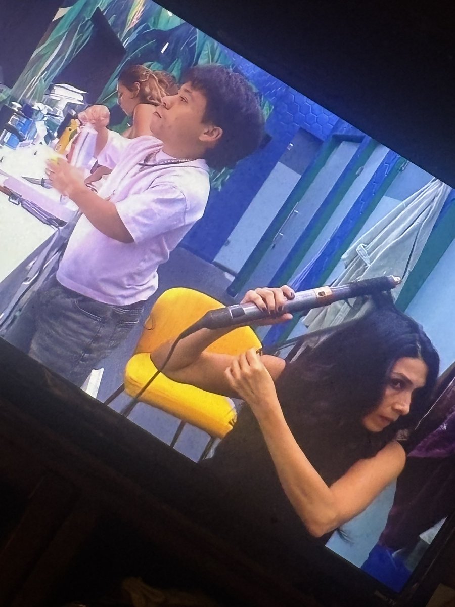 corinaavm's tweet photo. Pues no que lastimada y sabe que la #Dalilah pura mentira!!!!!!! #LaCasaDeLosFamososMxً3  #LCDFLMX3 https://t.co/TAbzQSVQWM