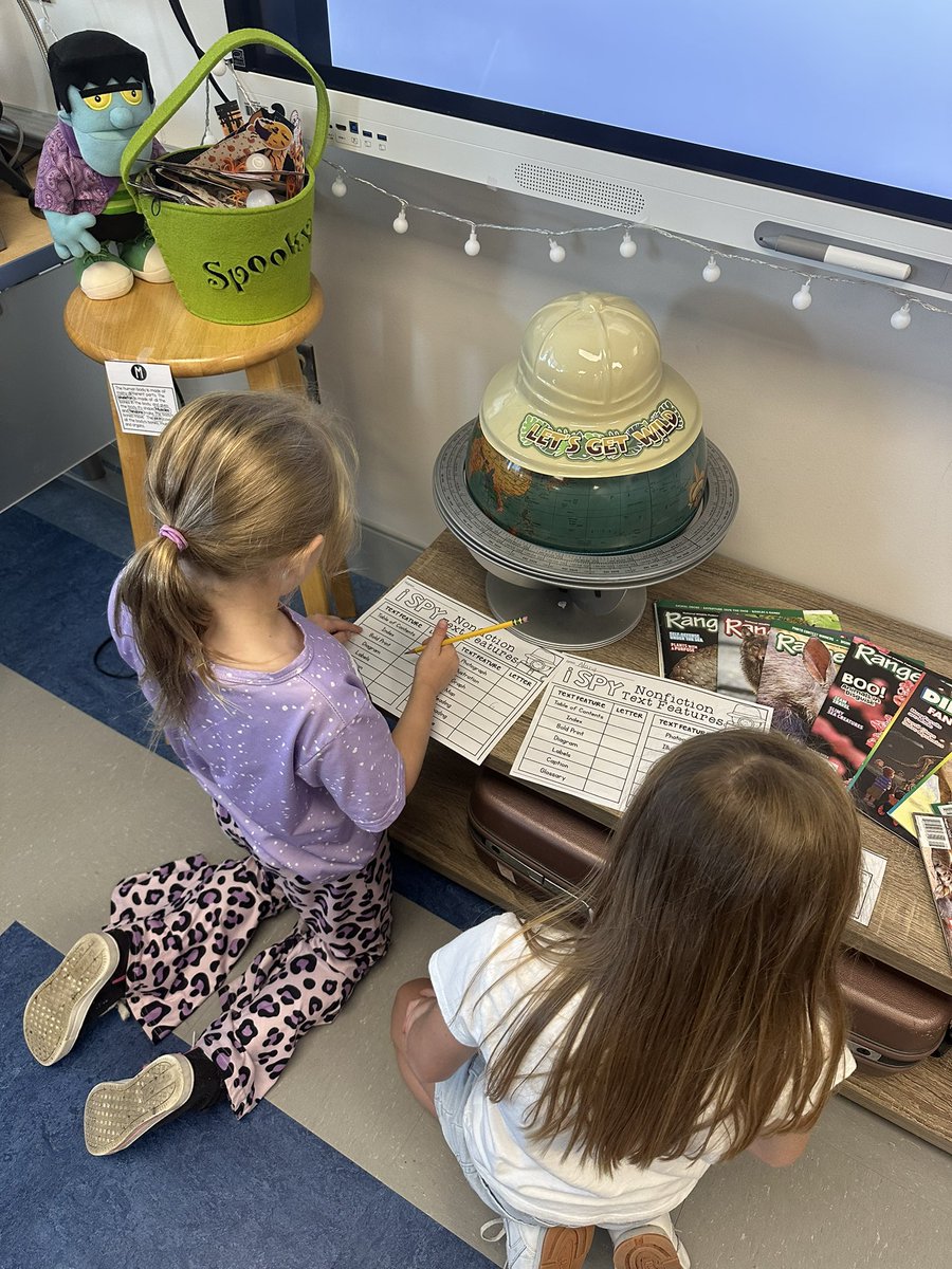 brit_starnes's tweet photo. Spying 🕵️‍♀️ those text features! https://t.co/5mCQEIbBLa