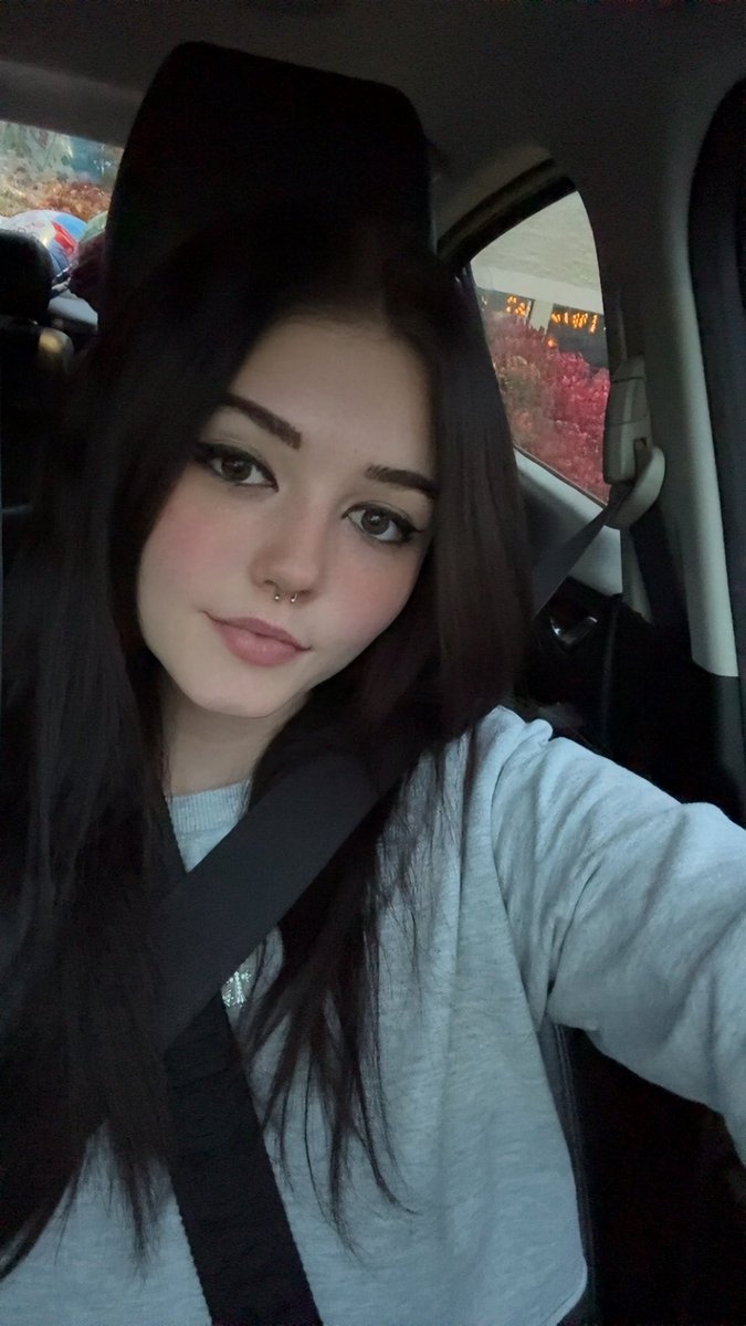 notshadowraven's tweet image. what? i would never ruin your life &amp;amp; take everything you have. look at my sweet face 😇