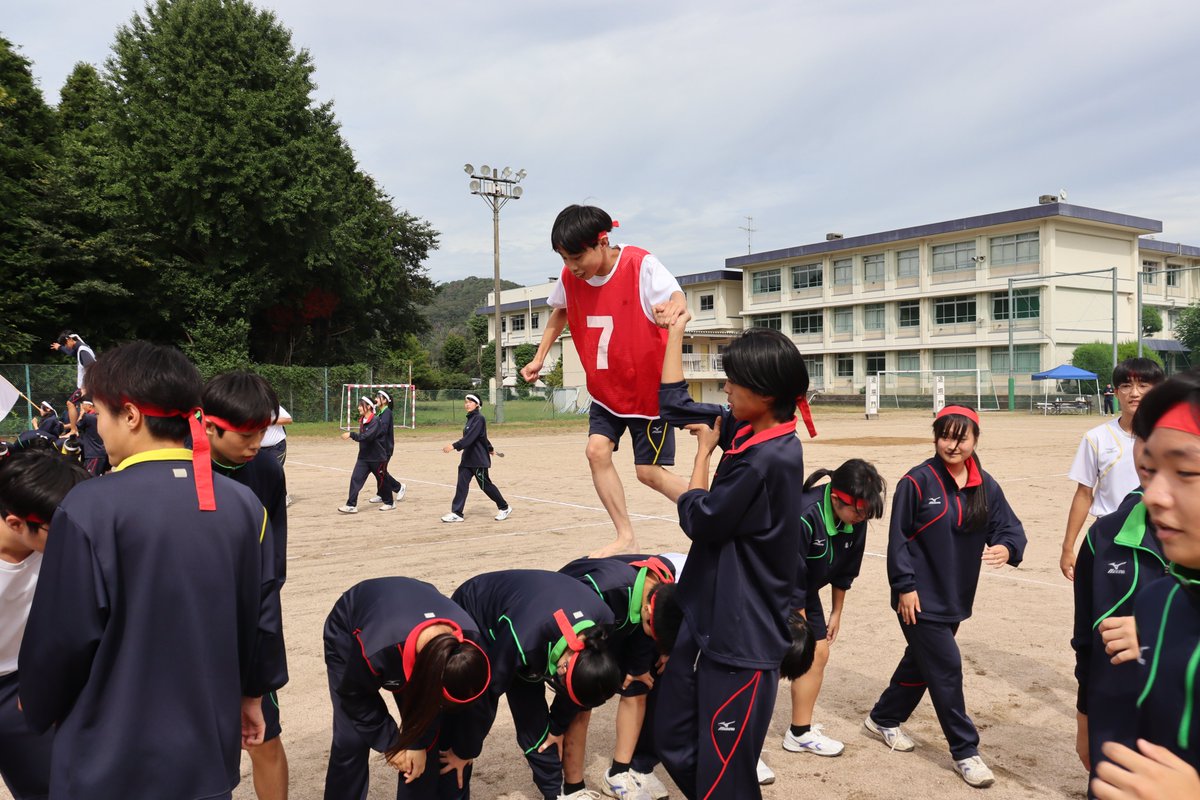 saijyoshisui_h's tweet photo. 第9回 #体育祭【第3弾】
#西城紫水 #西城紫水の日常 #地域みらい留学 #西城町 #紫水高校応援隊 #紫水高校が好き #写真だけ投稿 #japan #hiroshima #high_school https://t.co/4YV3ULc8Lu