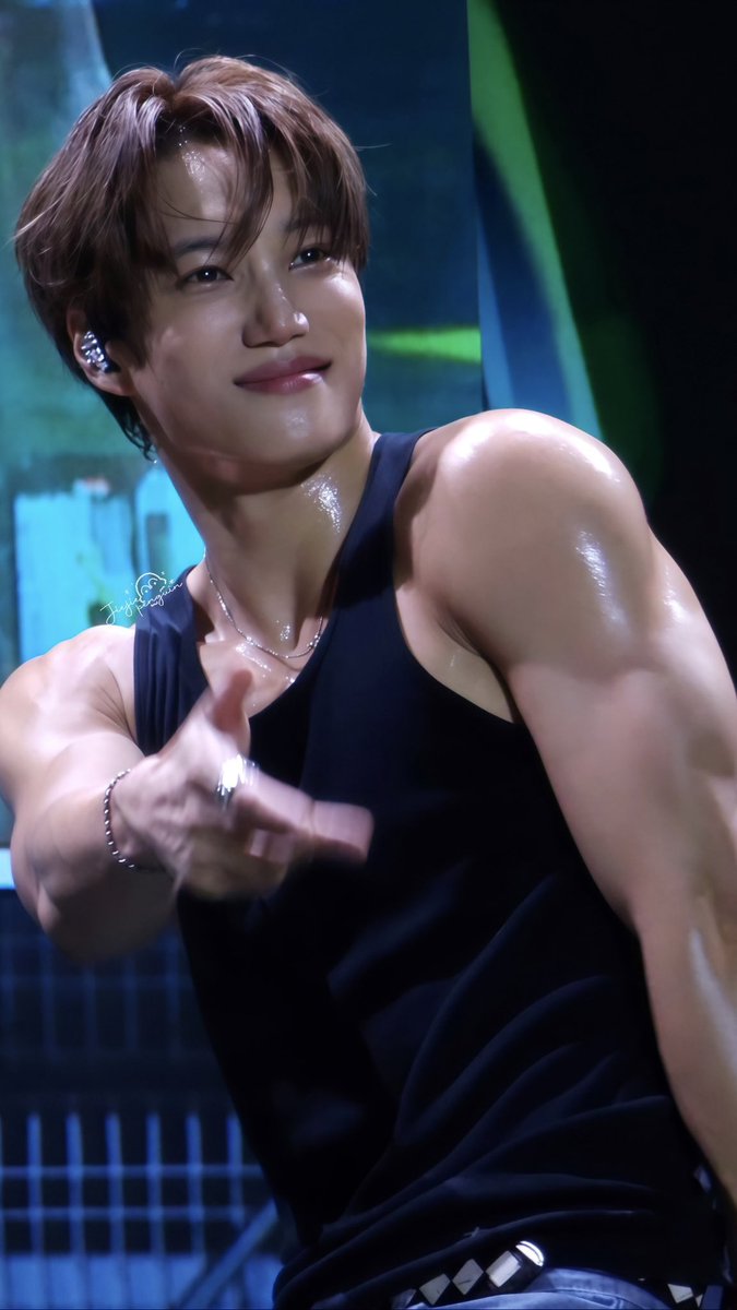 kaieyed's tweet photo. WOAH https://t.co/PYbqgRWwJM