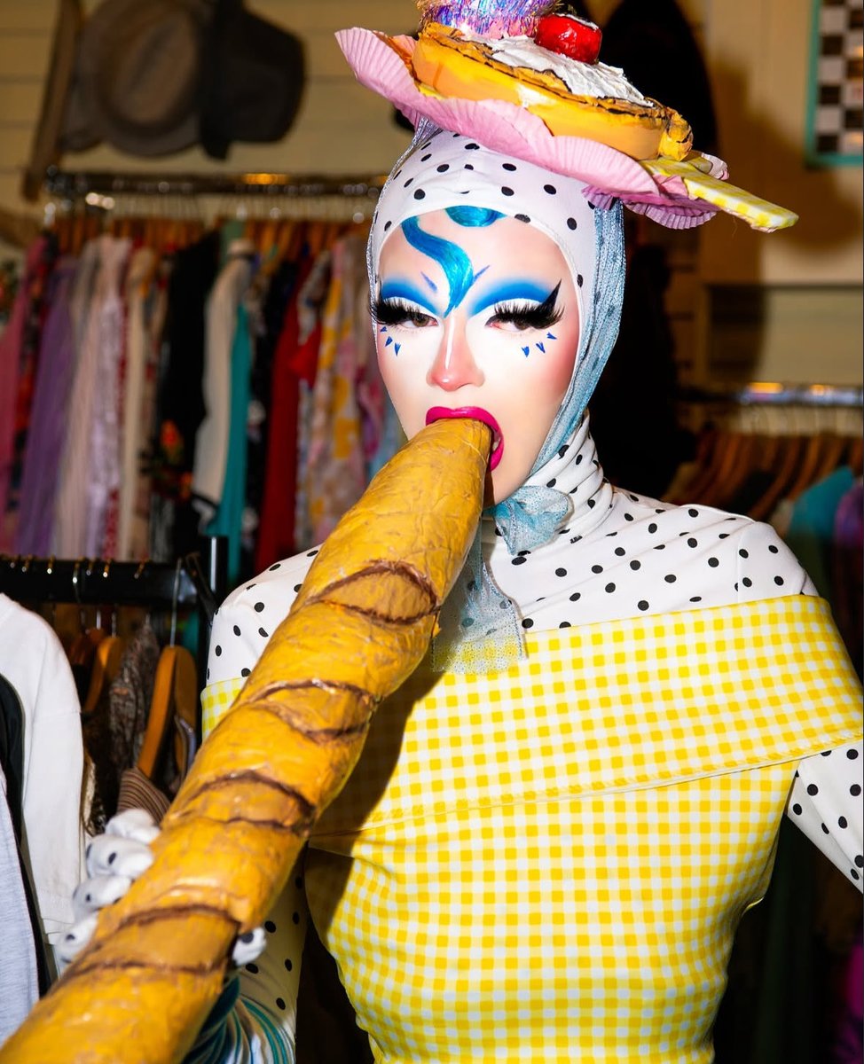 Drag Crave tweet media