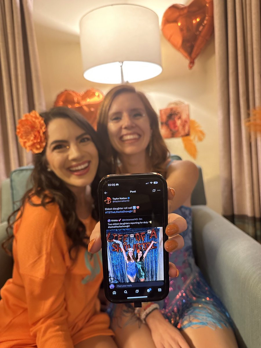 Krista 💕 tweet media