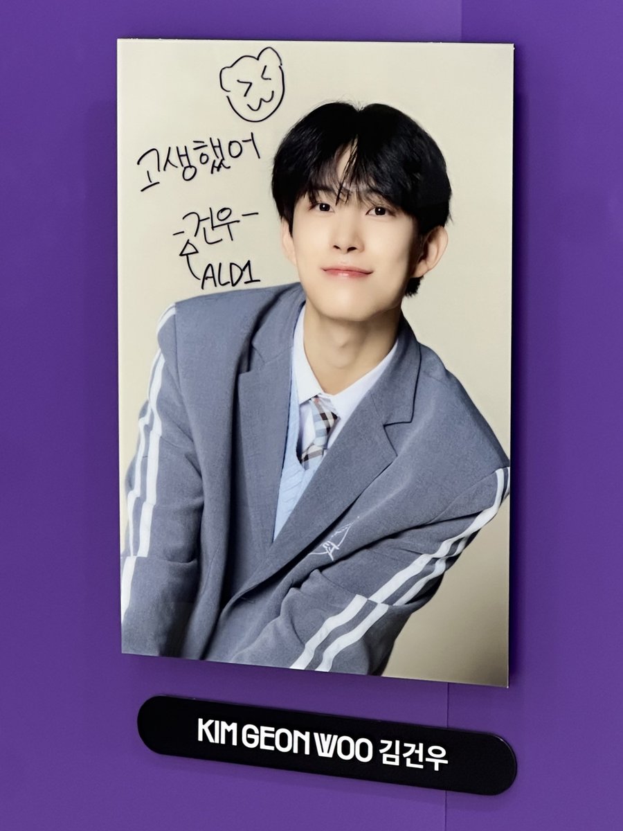 언이 ᵔ︡⩊ᵔ︠ tweet media