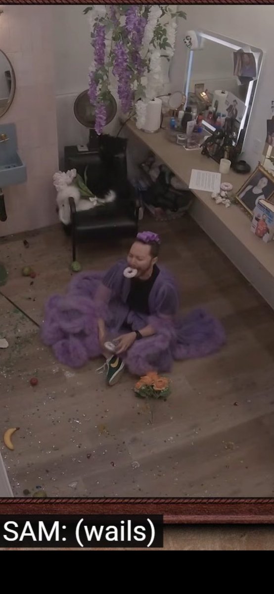 Me for the next four hours as Brennan wrecks me with lore:  #CriticalRoleSpoilers