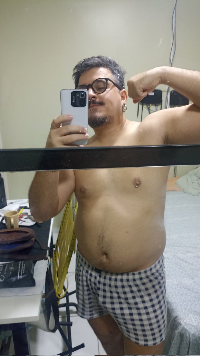 tallysco's tweet photo. deixaria eu te dar um murro? 🙂‍↕️ https://t.co/UKmbN3e4ru