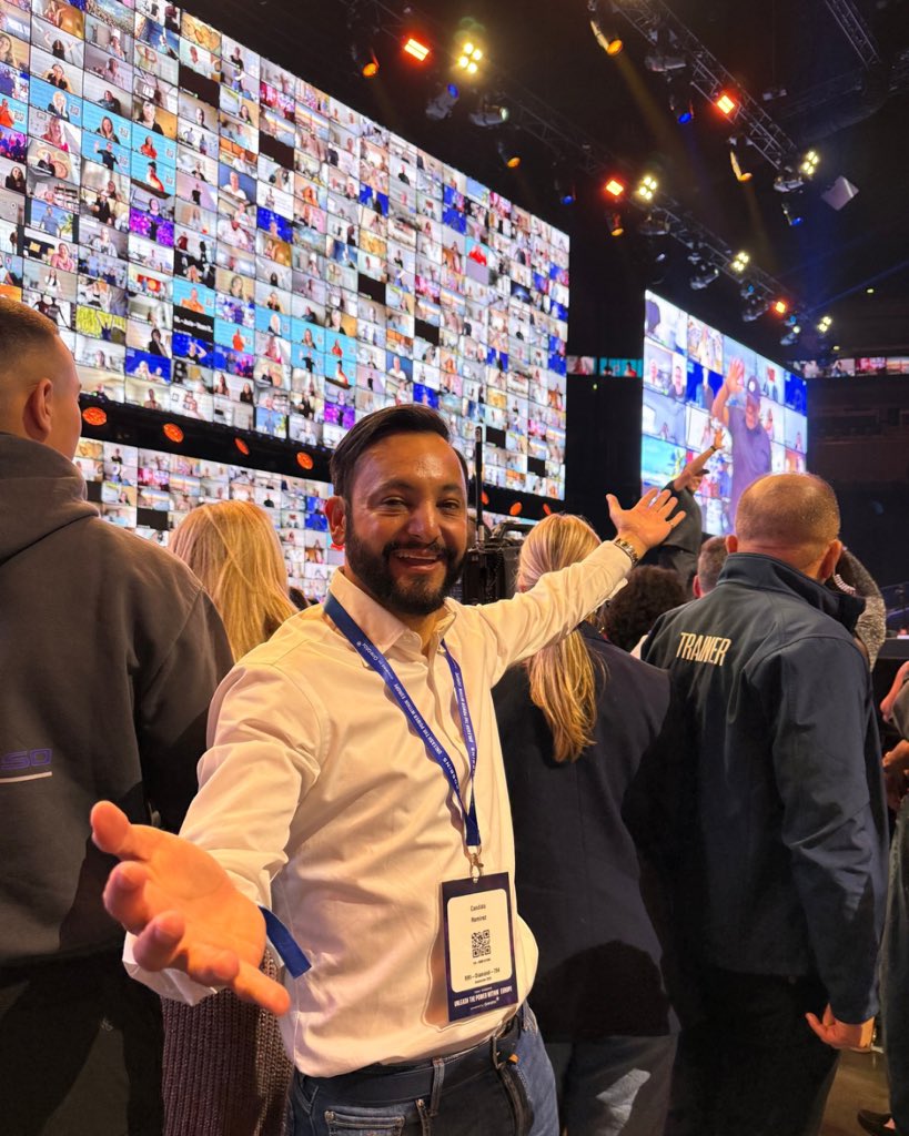 He tenido la oportunidad de vivir Unleash the Power Within, Descubre él poder qué hay en ti con Tony Robbins, y todavía sigo procesando la magnitud de todo lo aprendido.

Más que un evento, fue un recordatorio poderoso de que el cambio real comienza dentro de nosotros, en la