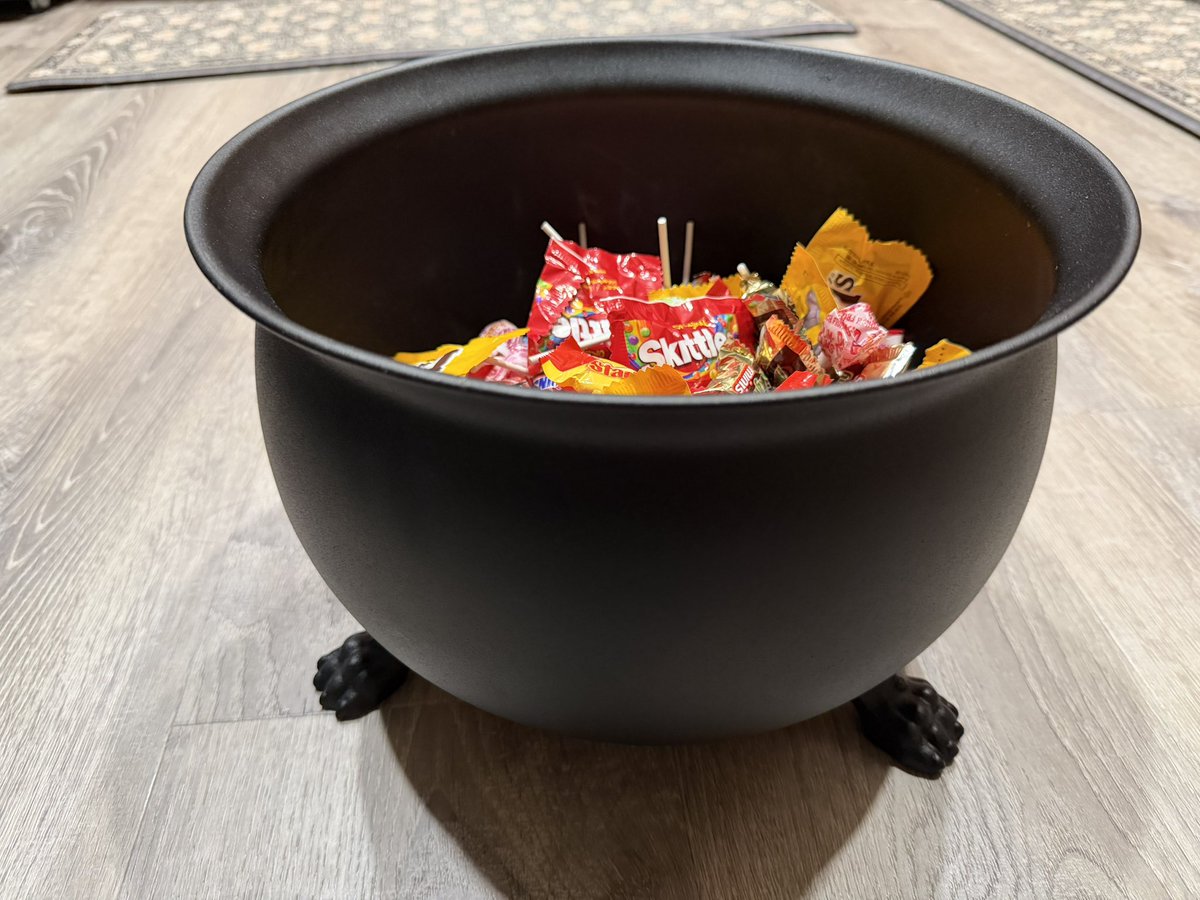 DeathInCompany tweet media