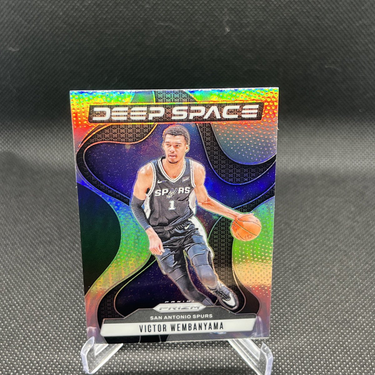 RoundBallRockC's tweet image. Fresh drops in my eBay store! Just listed some 🔥🔥 basketball cards – rookies, autographs, and rare finds! 🏀 Perfect for collectors or fans looking to score big. Check out the listings now using link in bio! More otw! @CardPurchaser #BasketballCards #eBayFinds #CardCollecting