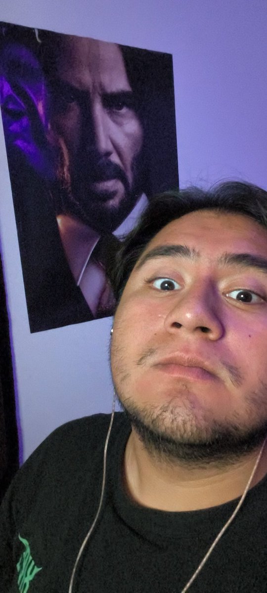 Jalensen al Stream de valito bb

m.twitch.tv/diego_haroo