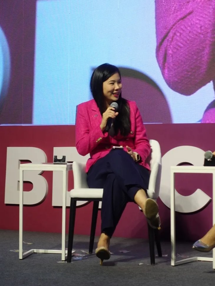 trmlabs's tweet image. 🇰🇷 At #KBW2025, TRM’s @policyfoodie joined a powerhouse panel to explore how APAC jurisdictions are shaping the future of digital asset regulation, rehashing the need for open, ongoing dialogue between regulators and industry — to manage risk and unlock responsible innovation.