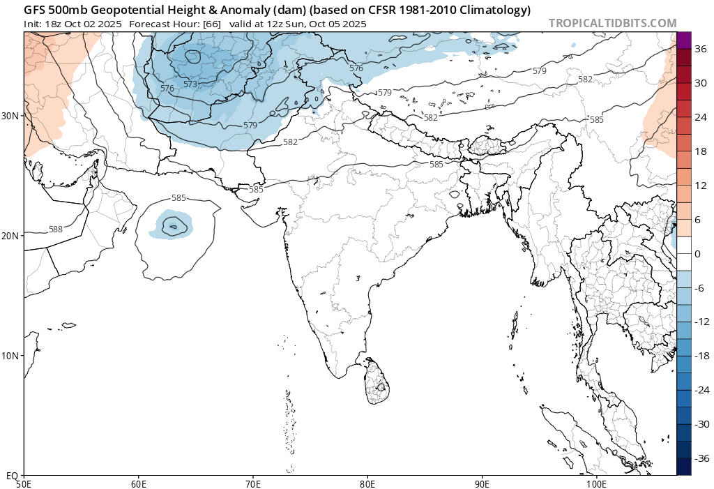 VortixWx's tweet photo. The reason why #02A is doing a U-turn back into #India instead of the Arabian Peninsula is due to a trough that digs down into #Pakistan. This trough will guide likely-to-be #Shakhti towards the east & into 🇮🇳. Impacts are expected to be minimal but this may change.
#tropicswx https://t.co/5ChLBnHWHN