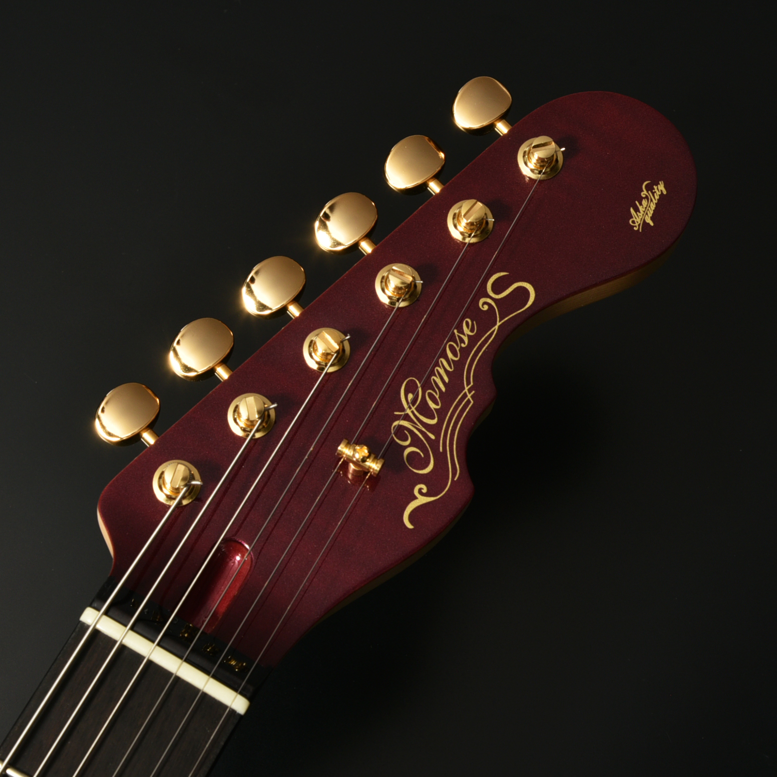 ⭐︎新品未使用⭐︎リリコラム ツノカチュ 下向きのツノ　黒に近いワインレッド ⭐︎新品未使用⭐︎リリコラム ツノカチュ 下向きのツノ 黒に