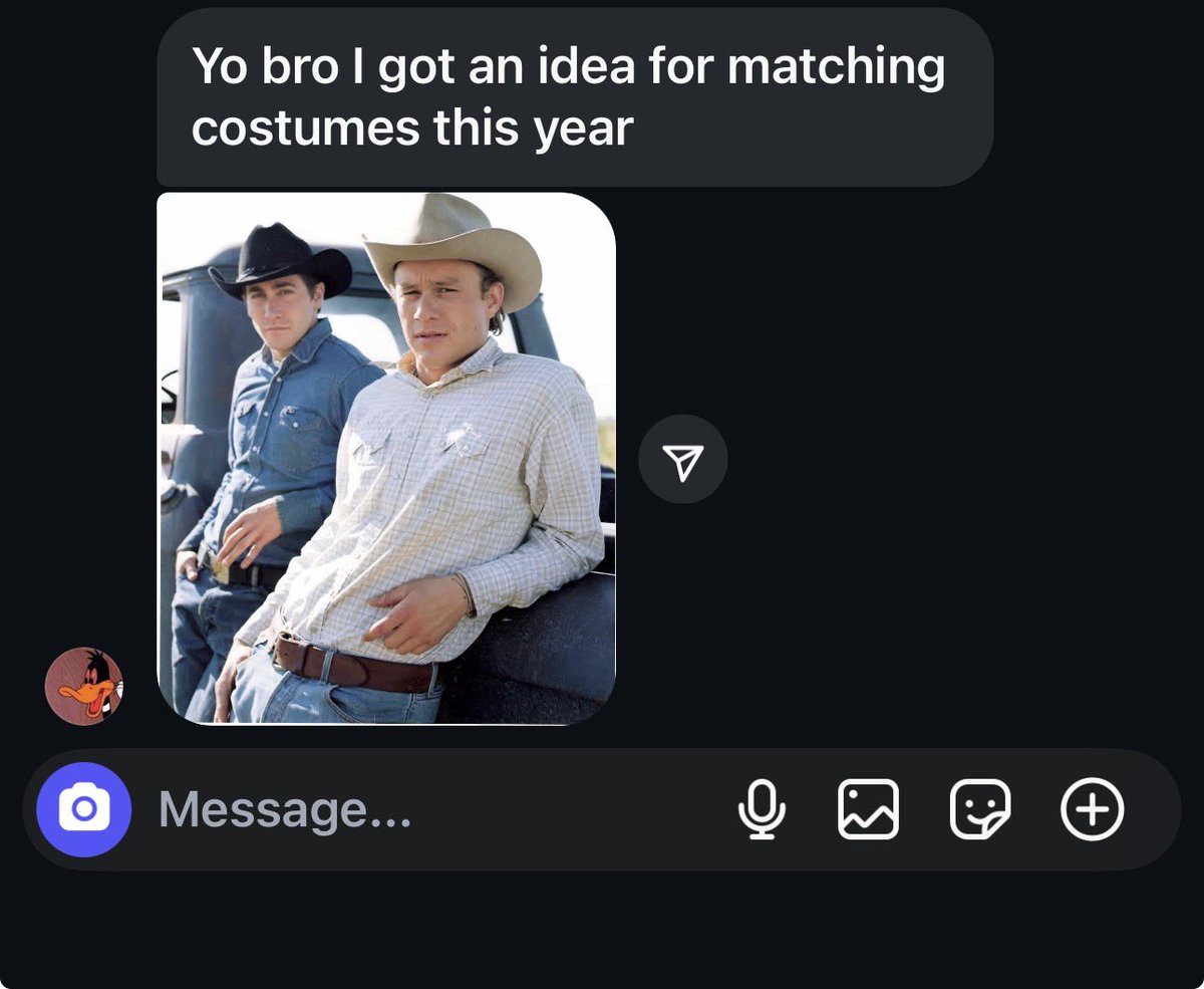 Papi_Stevenn's tweet image. Why tf my str8 homie send me this 😭😭😭😭 what does bro know 🤨🤔
