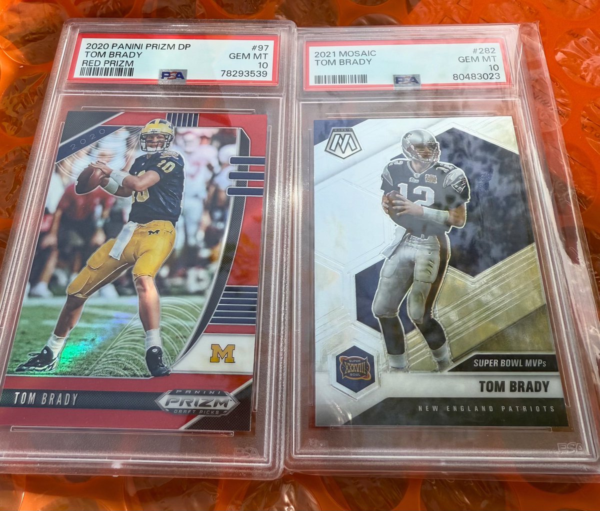 SnuffiesWorld's tweet image. The beginning of an era 🏆👑 @TomBrady 
#sportscards #footballcards