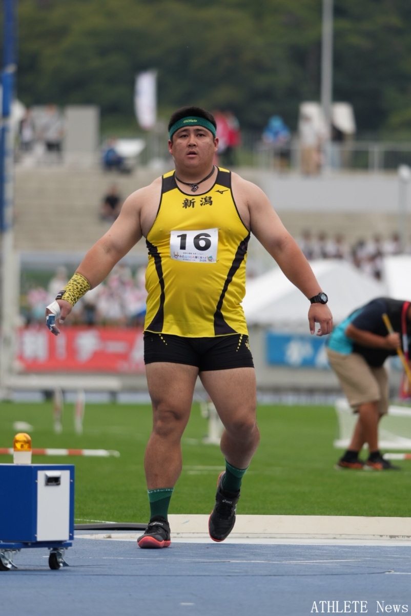 第79回国民スポーツ大会
成年男子ハンマー投決勝
優勝
渡辺豹冴（新潟医療福祉大・新潟）17m94
#滋賀国スポ