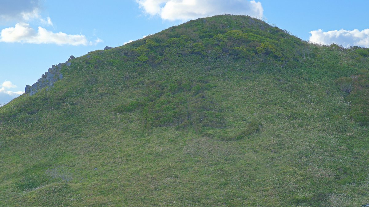 京都は“大文字”、秋田は“犬文字”、青森の龍飛崎は“龍文字”