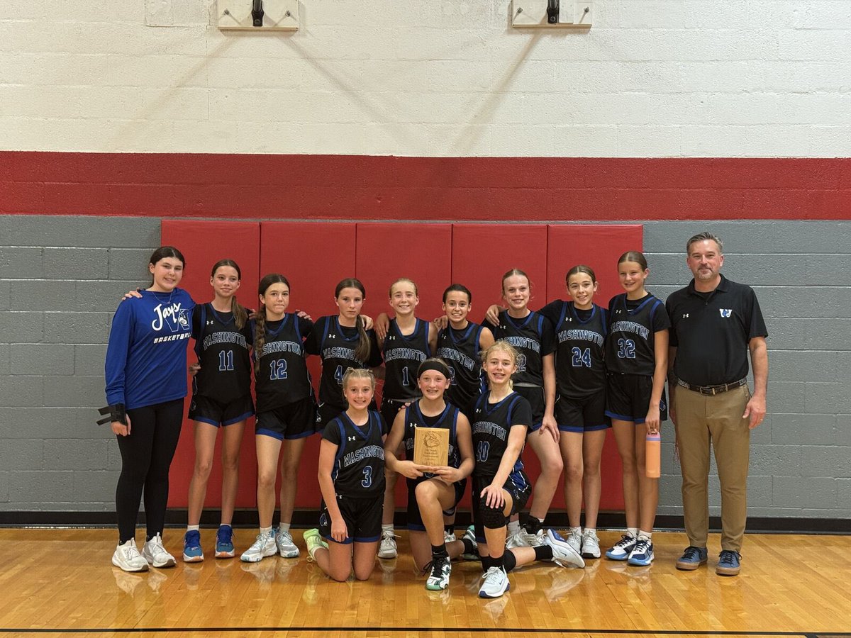 BlueJaysGBB's tweet photo. 7th grade Lady Jays take third place in St, Clair tourney. Congrats ladies!!! https://t.co/SQURBi0Pdj