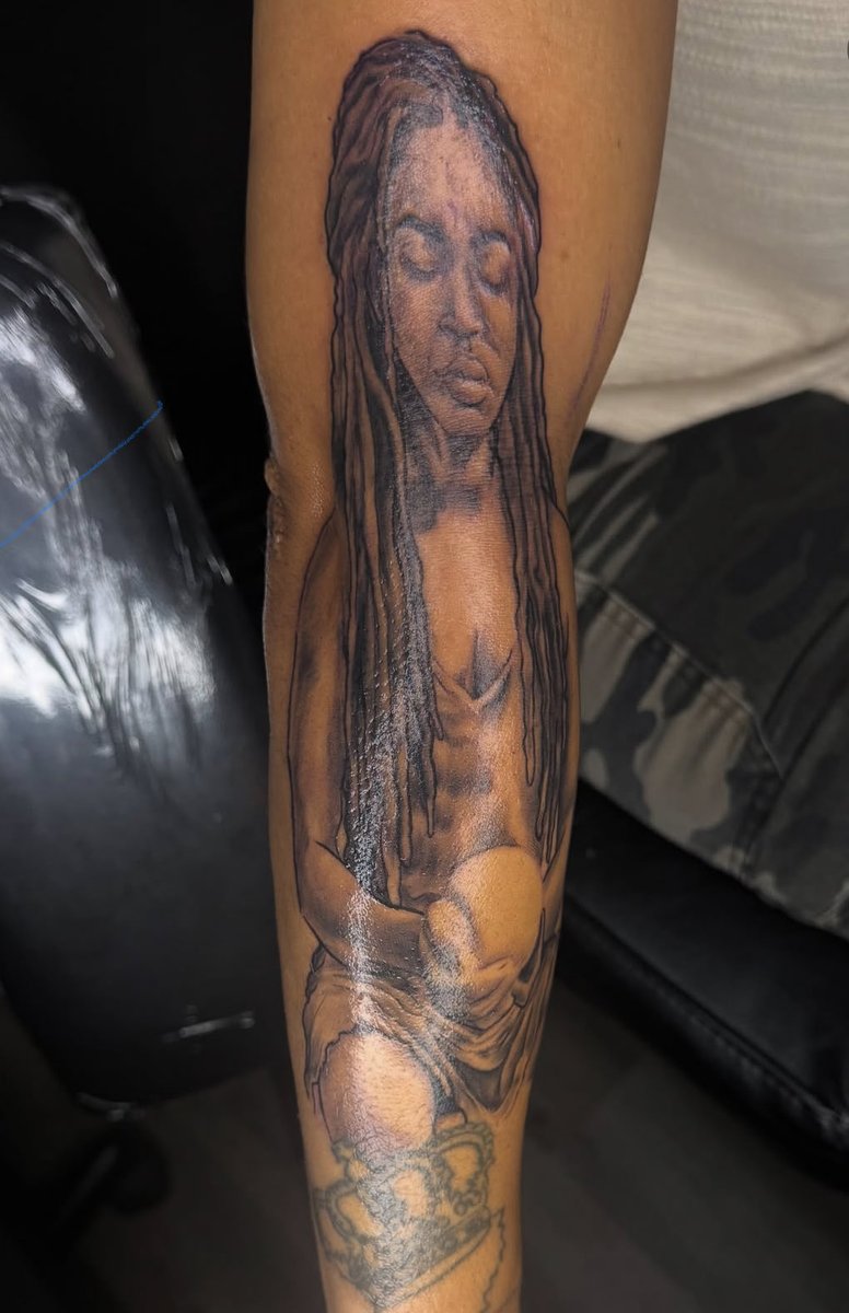 FlipModee380's tweet image. Work ✍️ 
Book me! Available and able to travel
