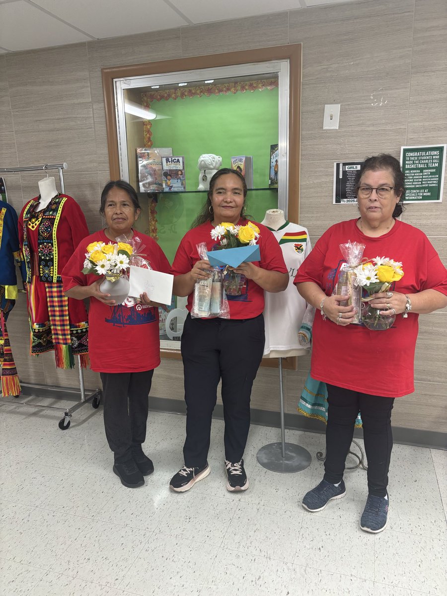 The Charles A. Gill Bulldogs tweet media