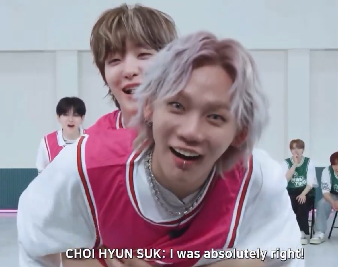 Tteuink's tweet image. can we stop shipping them? like not everything they do have to have meaning, and it's a bit redundant to theorize about their relationship when they're already married