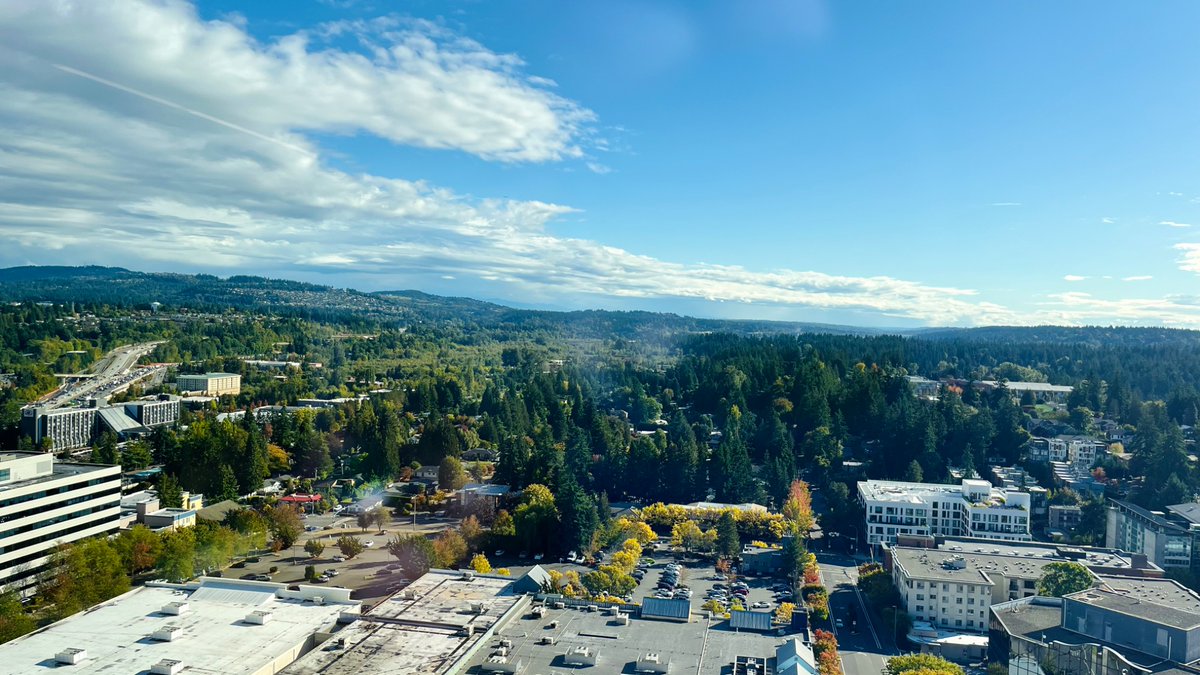 mohit__30's tweet photo. Hello @amazon 👋

Excited to share that I have joined Amazon as an Applied Scientist Intern. I'll be working within the Applied AI group and my work will focus on agentic AI systems 🙌

I would love to catch up If you are in or around Bellevue/Redmond/Seattle. Looking forward to an exciting fall season ahead! 😄

P.S: View from the office 🍁