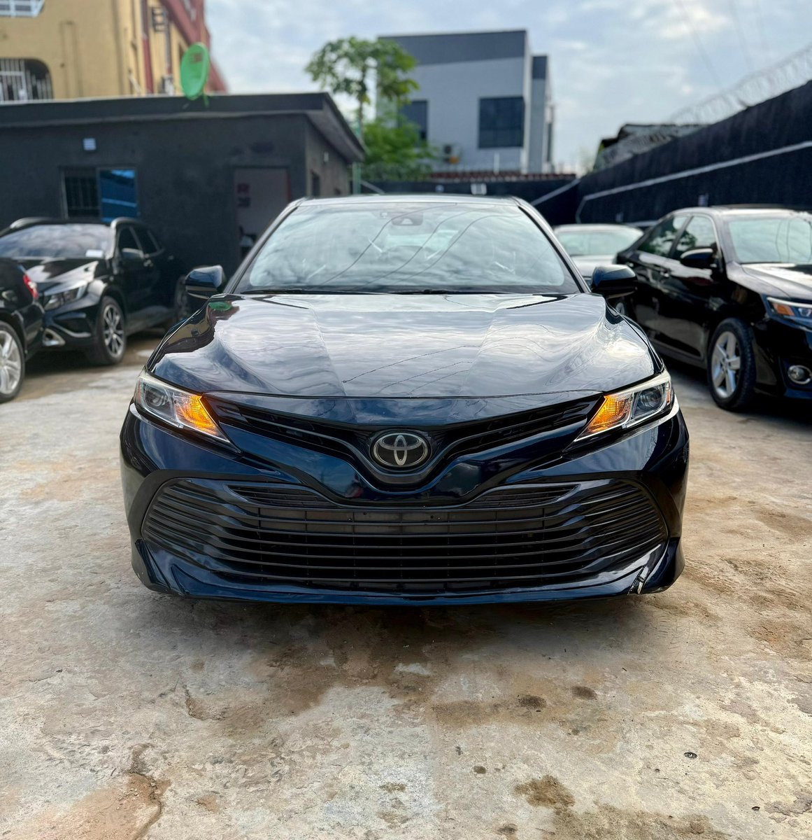 GbaniGears's tweet photo. 🔥 2019 Toyota Camry LE (Foreign Used, 2025 Entry)
Apple CarPlay 🎶 | JBL Sound 🔊 | LED Headlights 💡 | First Body 🚘
💰 ₦26.5M (Negotiable)
📍 Surulere | 📲 +234 915 322 5210

#Lagoscardealer #Cars #Lagos #Lagoscars https://t.co/aBAGjRQqK1
