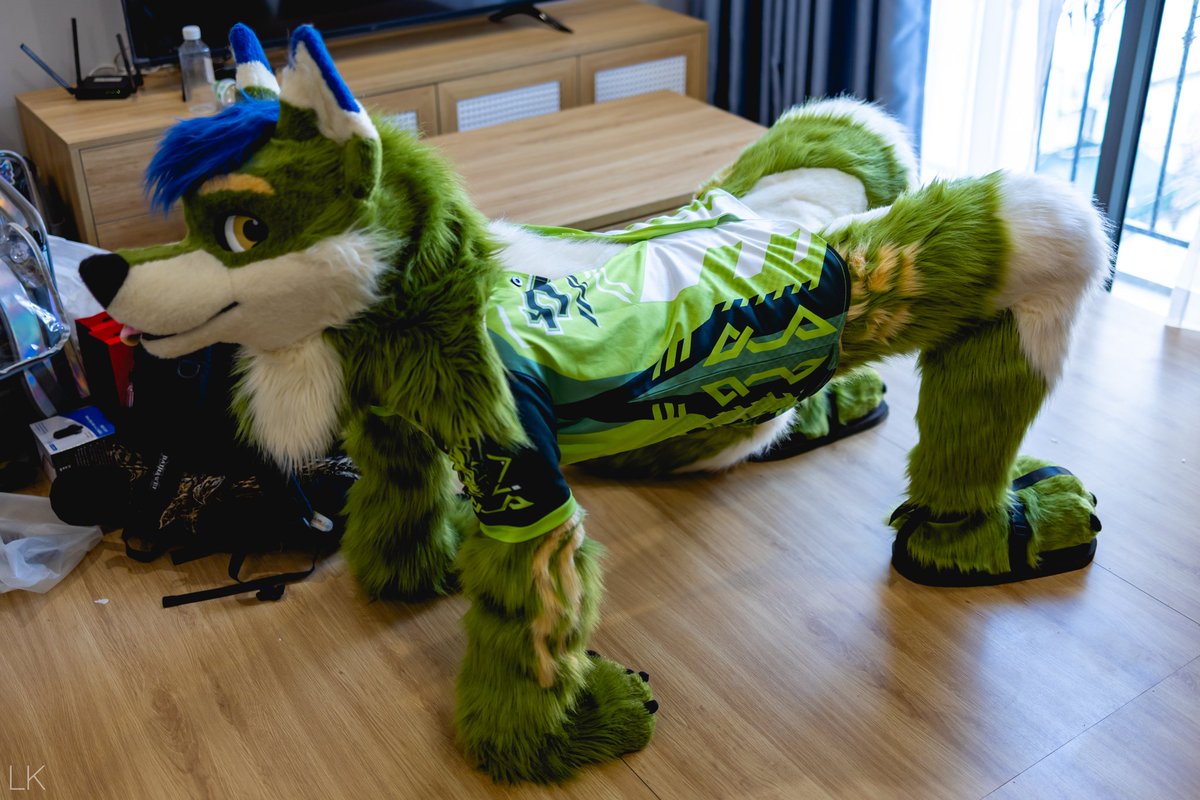 Please read the instructions carefully before assembly
🪡: Minh Hiền.Vhnt 
📷: <a href="/linkkunghusky/">Link🔜FURUM</a>
#FursuitFriday