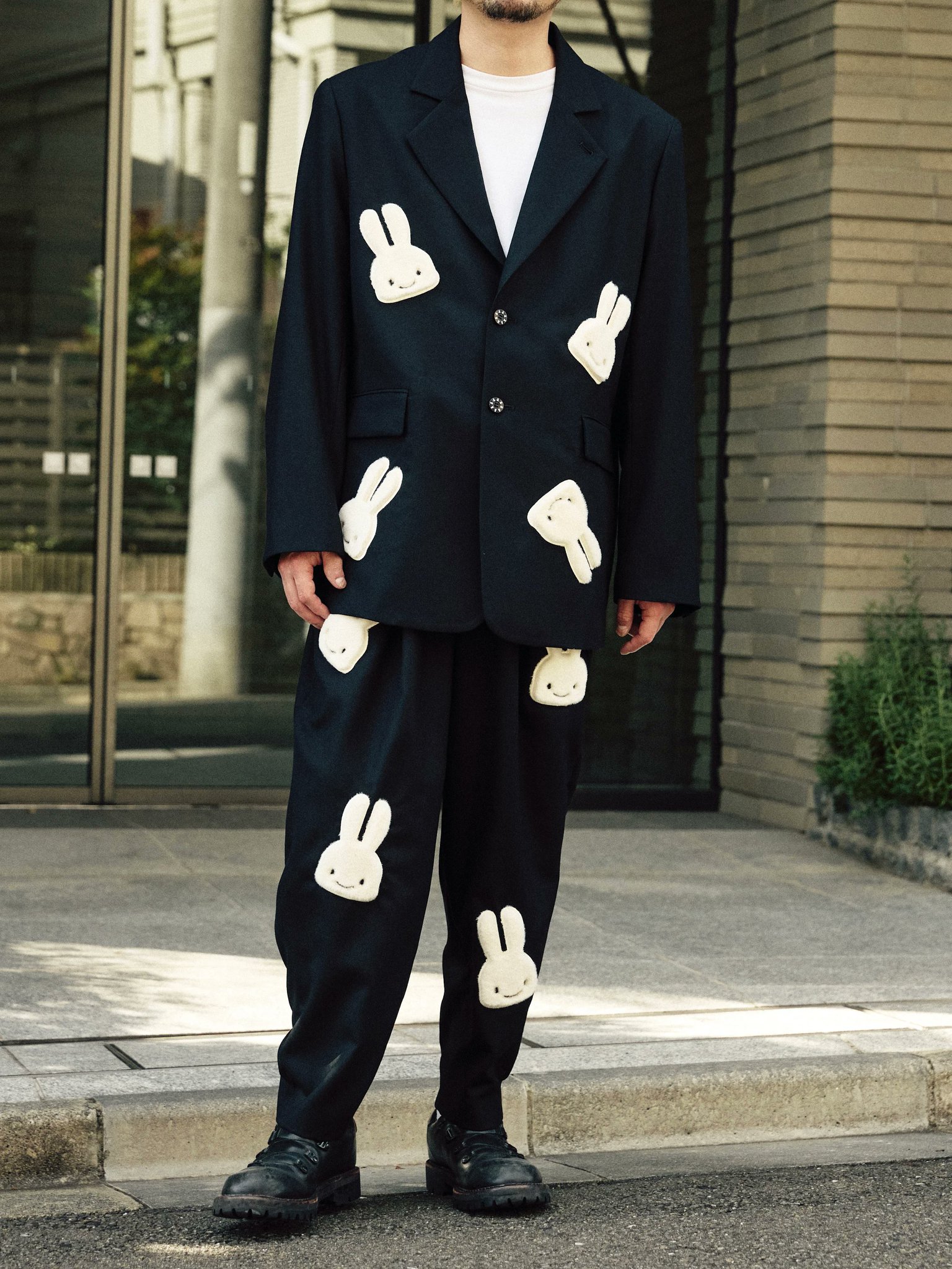 【交渉歓迎】 cune キューン　ジャケット Amazon.co.jp: CUNE キューン 上向きとらちゃんのショップコート