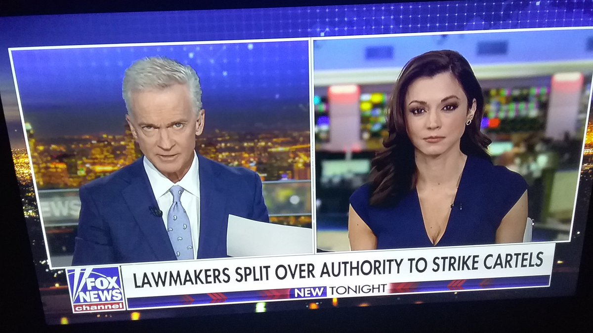 AndrewJohnDunn's tweet photo. @FNC_Ladies_Rule @ChanleySPainter Hope the wonderful talented @ChanleySPainter gets her own show very soon @FoxNews  #Legend #FavoriteStar #TeamChanley 💙🙏 https://t.co/o2qGE4SYxn