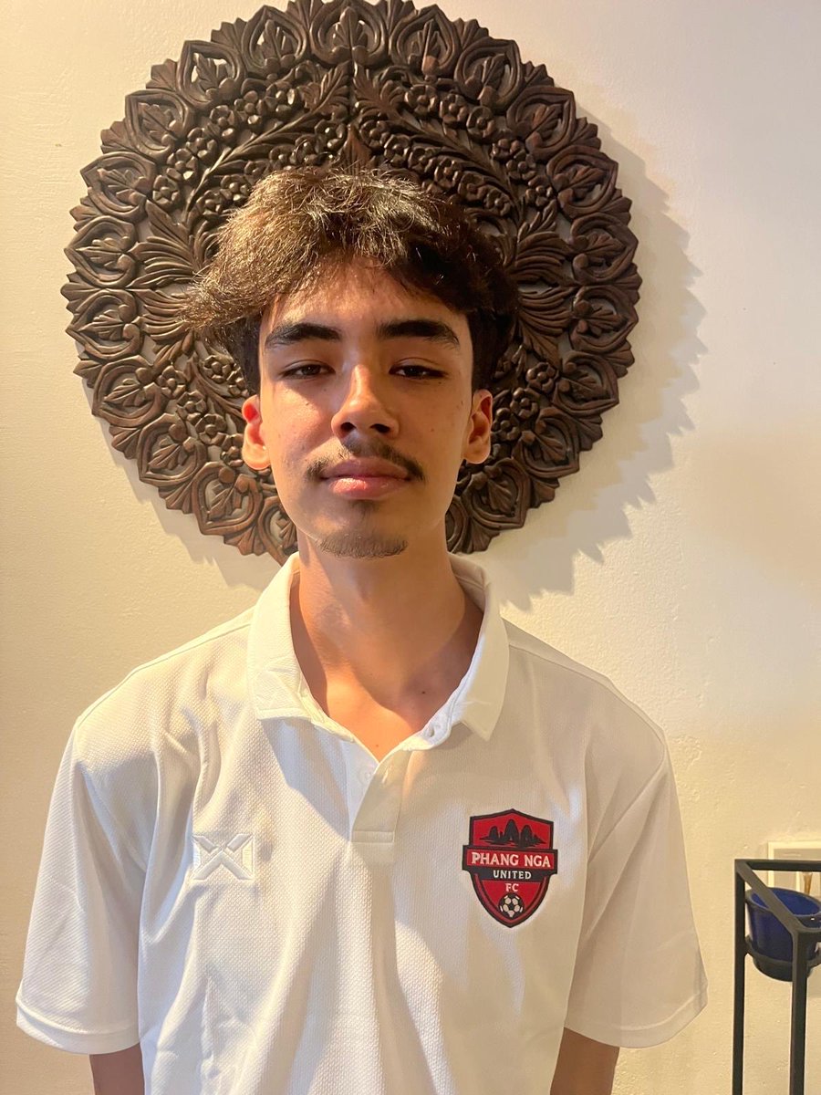 Staff polo shirts have arrived 

#prideofphangnga #phangnga #football
#footballnews

We Weren’t Born To Follow