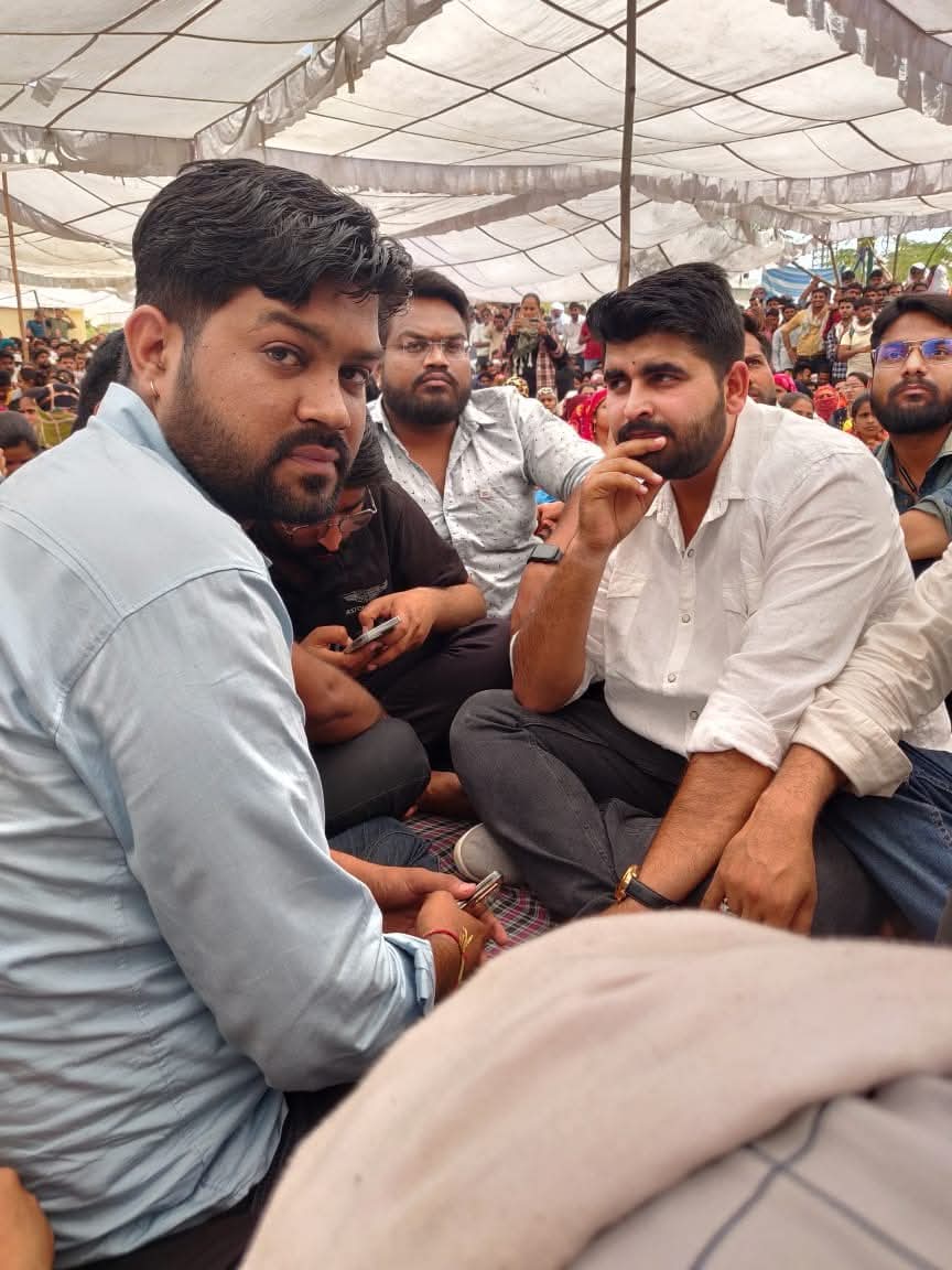 #CHA के आंदोलन में संघर्षशील साथी <a href="/MukeshBangra12/">Mukesh Bangra (चौधरी)</a> जी को जन्मदिन की बहुत-बहुत शुभकामनाएं  #HBD 🎂🎂🎂💐💐💐