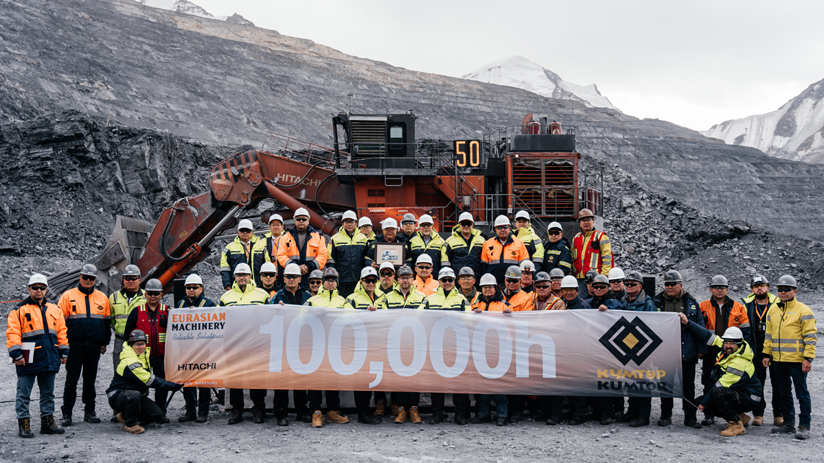 日立建機【公式】 on X