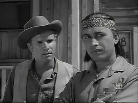 TalkingPicsTV's tweet image. Sam must find a reformed outlaw and bring him back to face a trial...

🤠 6am LAW OF THE PLAINSMAN (1960) #MichaelAnsara #LyleBettger #GailKobe in 'Full Circle' #TPTVsubtitles