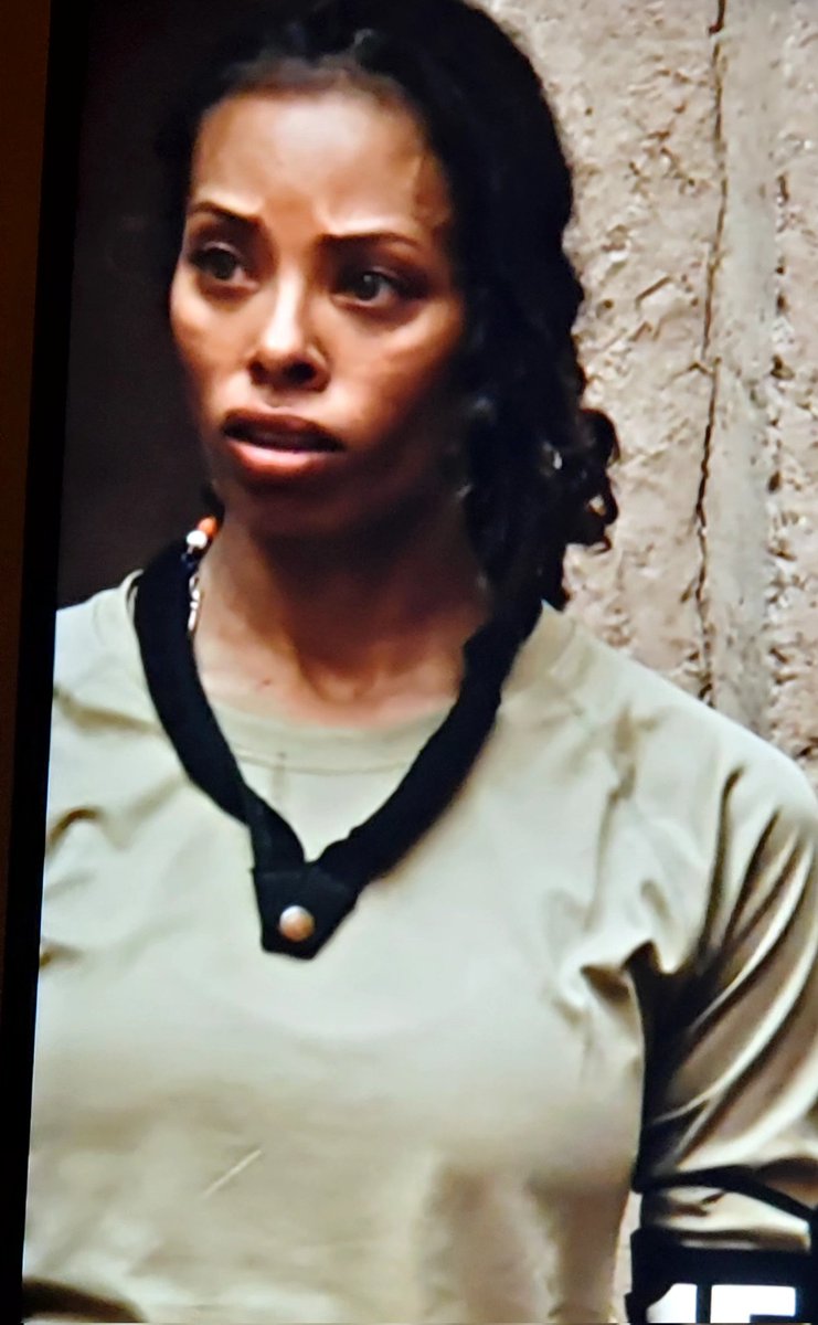 HotChoc1217's tweet image. What did Eva Marcille do to her face? She doesn't look like 😮 herself anymore
#SpecialForces
#SpecialForcesFox