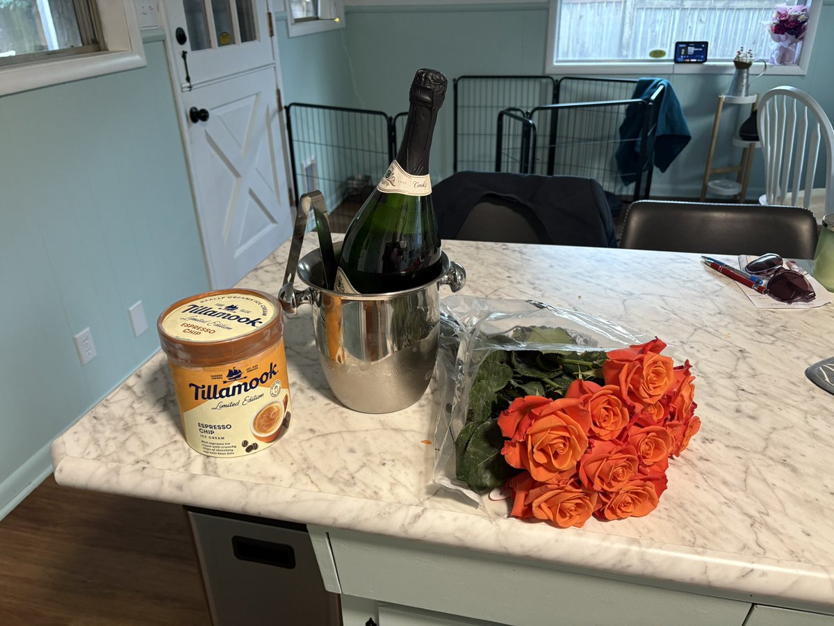 The Life of a Showgirl’s Boyfriend