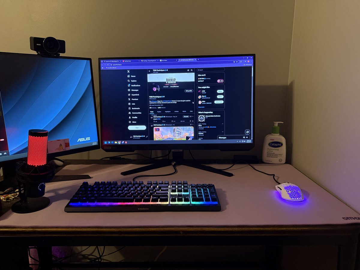 I appreciate you <a href="/5ithzz/">5ithz</a> for sending me this PANIC PURPLE MOUSEPAD, it’s actually fire i’m ngl. Hopefully i’m good on mnk now 🙏 Smooth asf