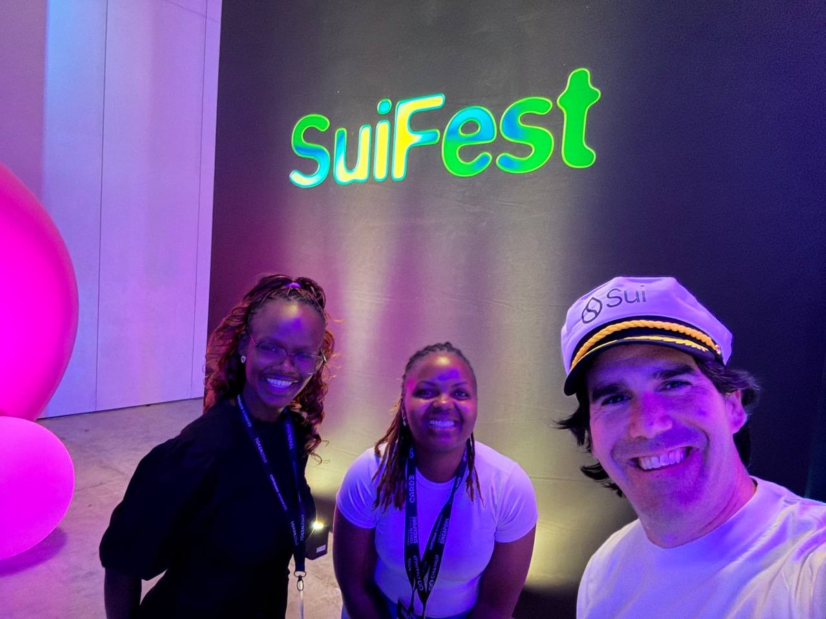 Had a blast at #suifest yesterday but excitingly I met <a href="/AntoineBlanc/">anto.sui</a> 

What a moment🙌
