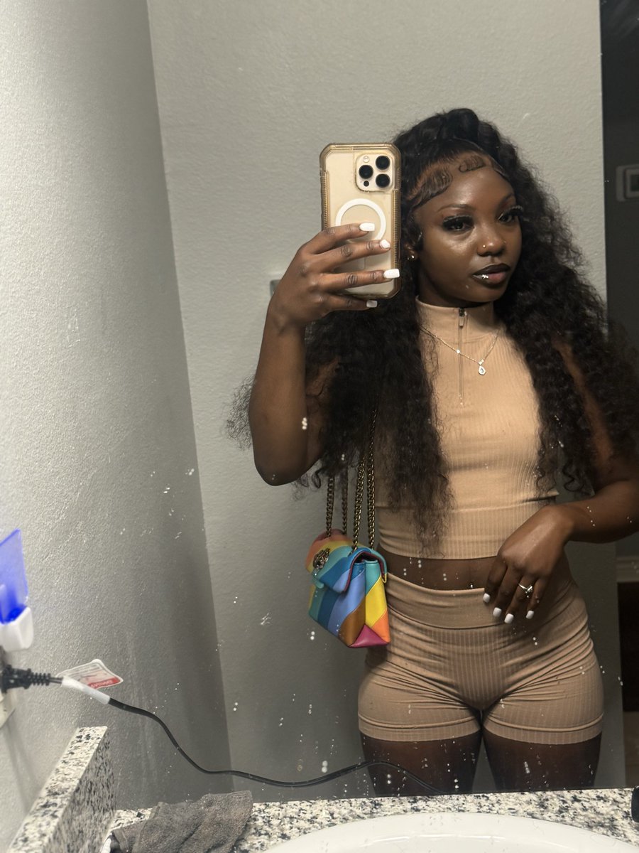 pretty brown🙂‍↔️