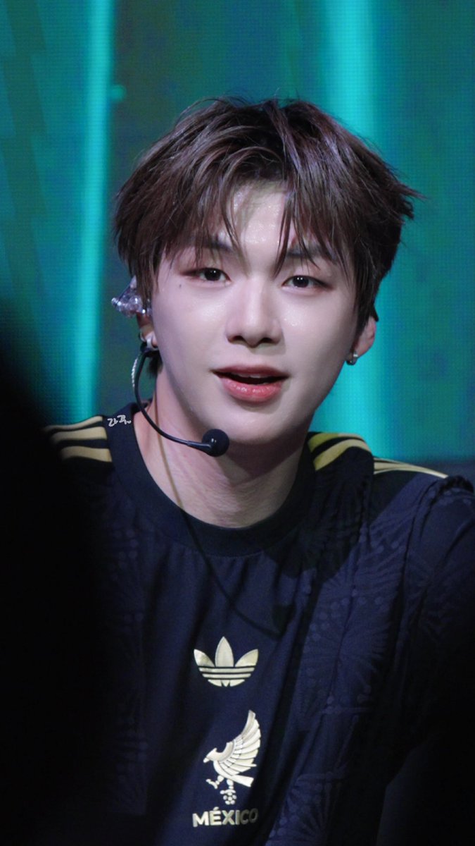 브라끄 (@blackkdkd) on Twitter photo 