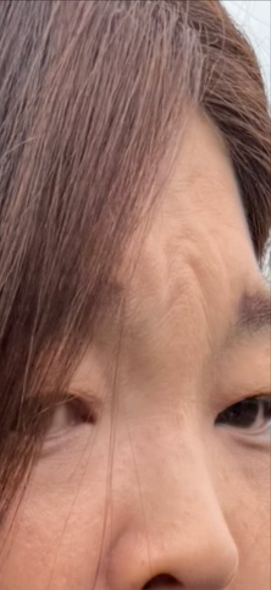 Fusaiku303's tweet photo. キレイになれない
このシワどうにかならないかな
よく地味って言われてしまう
#美容#キレイになりたい https://t.co/R9MaSuG3F7