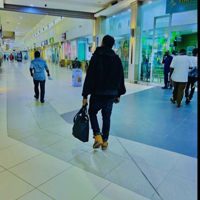 creamiend's tweet photo. #NewProfilePic https://t.co/OoM6Q7Fp9K