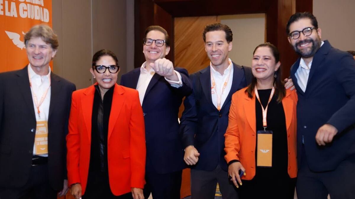 ❌🟠 Las tres señales que muestran que Movimiento Ciudadano no es ‘la nueva política’

@MovCiudadanoMx invitó a <a href="/aurelionuno/">Aurelio Nuño</a> a un evento del partido, sin embargo, no es la primera vez que MC invita a alguna figura priista y algunas ya son parte del partido politico.mx/2025/10/03/mov…