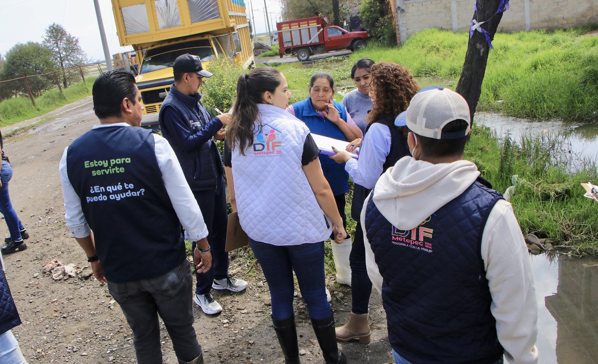 ¡Brigadas de apoyo en acción! 🌟 

El Sistema Municipal DIF Metepec, la Dirección de Desarrollo Social Metepec, Coordinación con las diferentes áreas del Ayuntamiento de Metepec, llevaron a cabo un censo de afectaciones y entrega de apoyos a familias de San Lucas Tunco.