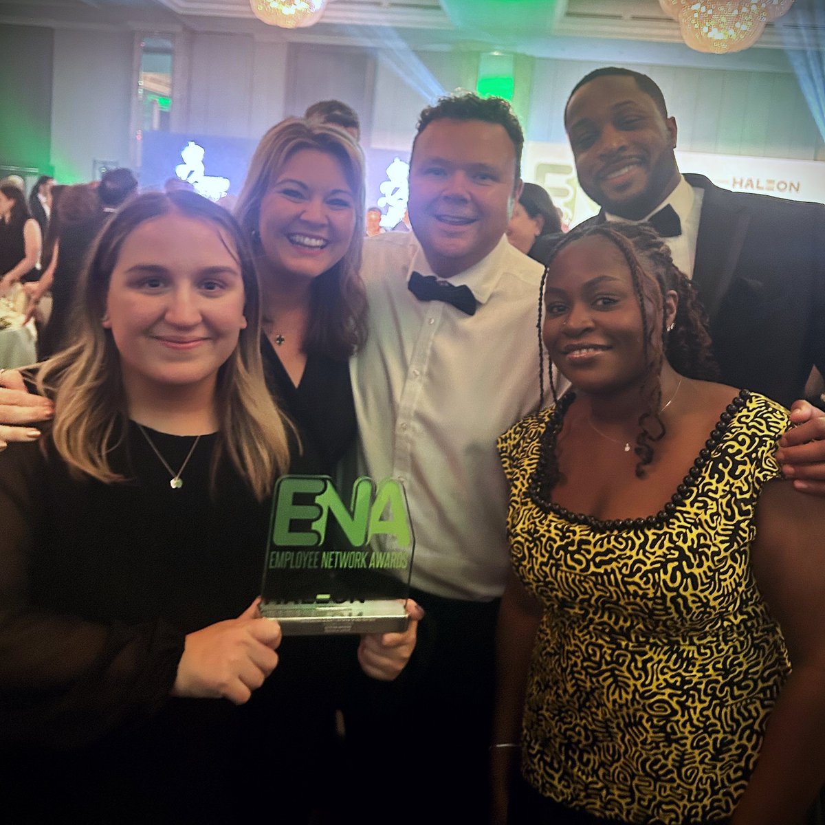 HeathrowNews tweet media